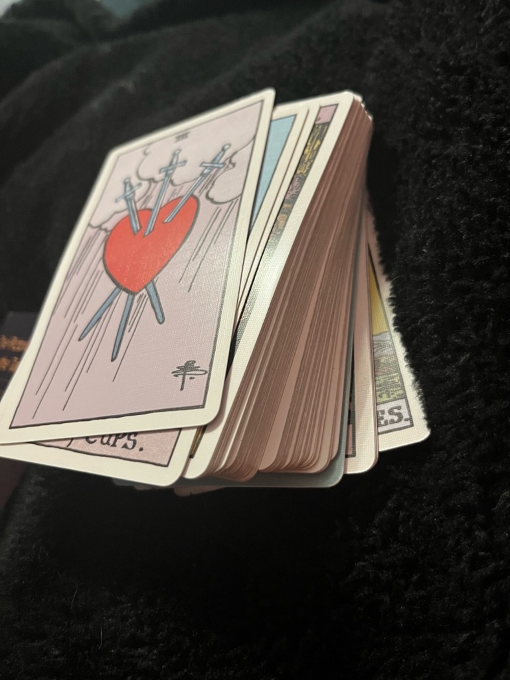 Classic Tarot Deck in Black and Gold - Picture 4 of 4